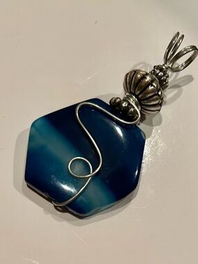 🚫🚫SOLD Blue Agate wire wrapped pendant with Silver Accents🚫🚫SOLD🚫🚫🚫🚫SOLD
